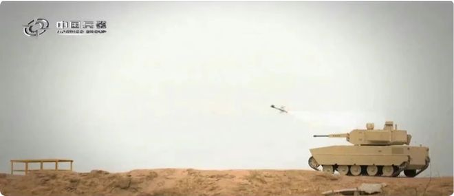 推出的VU-T10适合未来的无人攻防作战j9九游会入口机械人战车曝光：北方工业(图2)